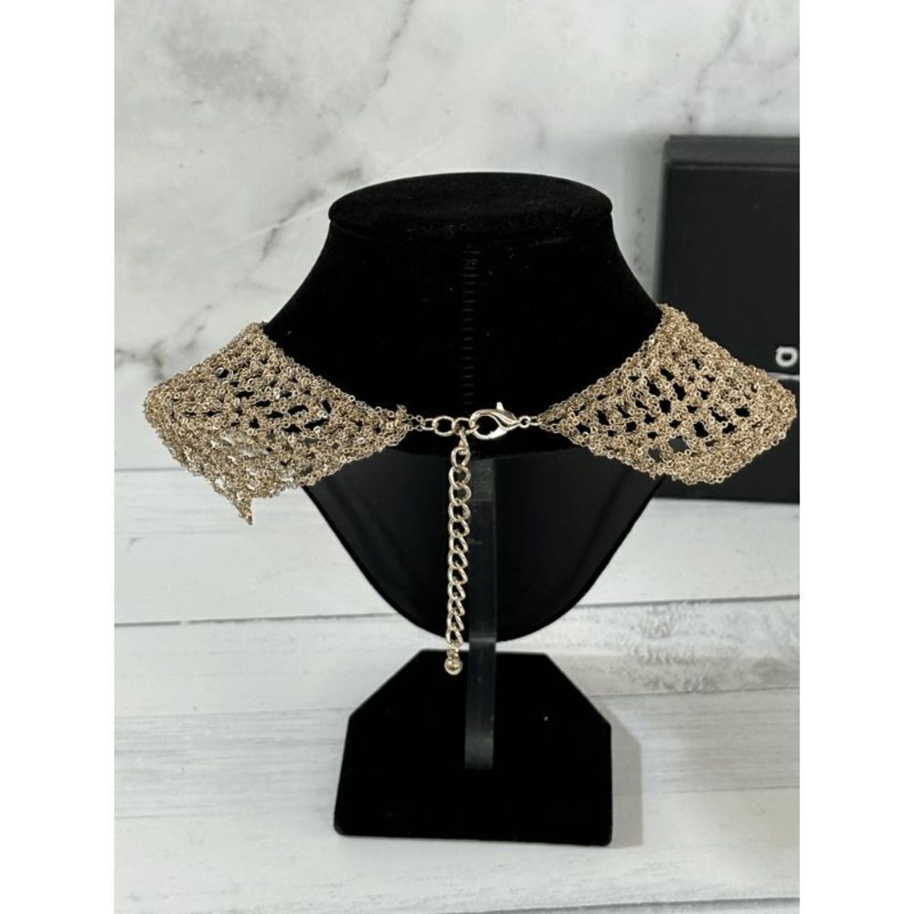 Crocheted chainmail bib necklace, Cleopatra Gold Mesh Collar Necklace - Picture 12 of 12